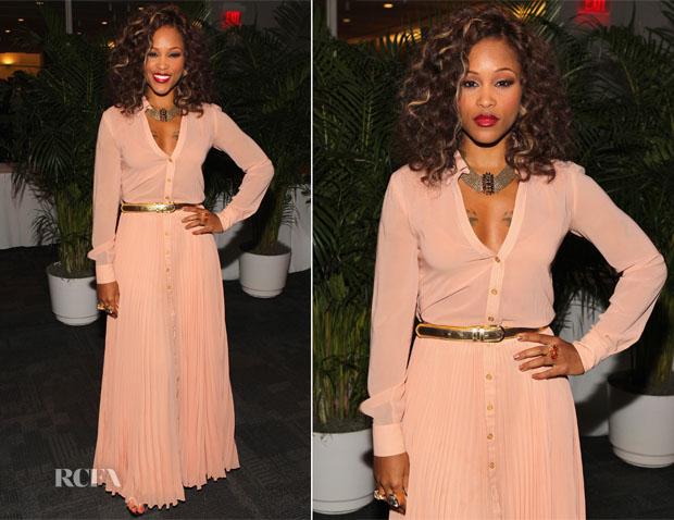 Eve in Bill Blass at the amfAR and GBCHealth to end Aids Evening.